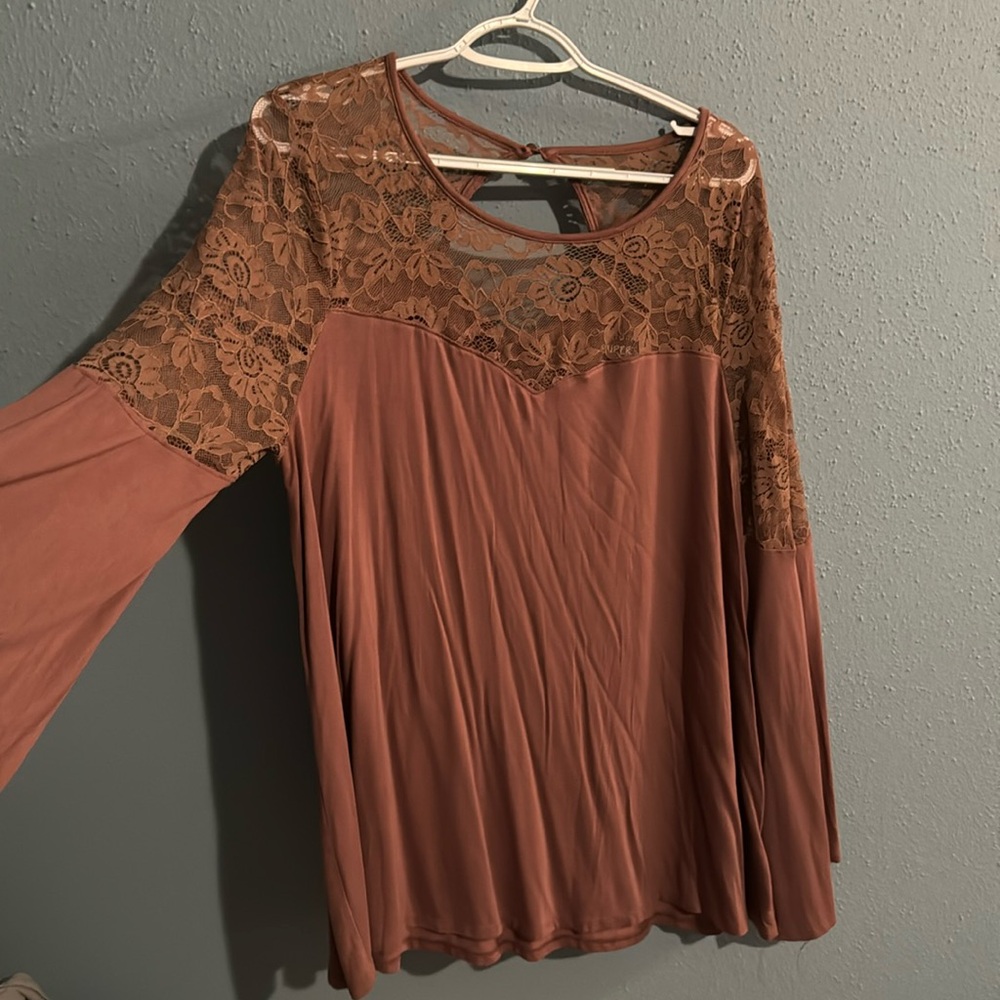 Mauve long sleeve lace blouse
